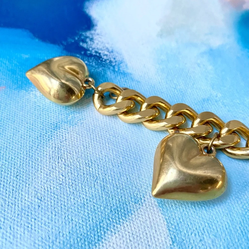 Carolee Gold Tone Chunky Heart Charm Bracelet - Picture 3 of 6